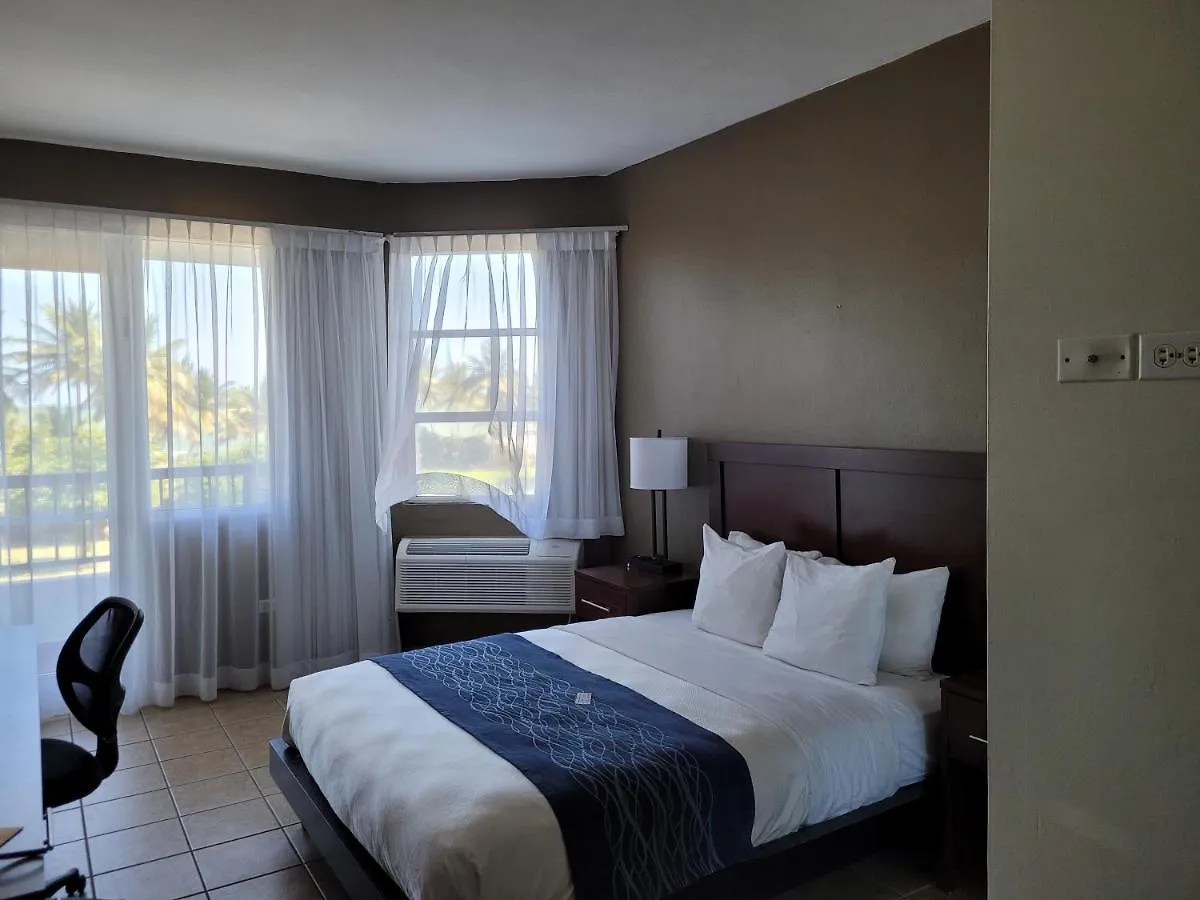 Comfort Inn & Suites Levittown Puerto Rico