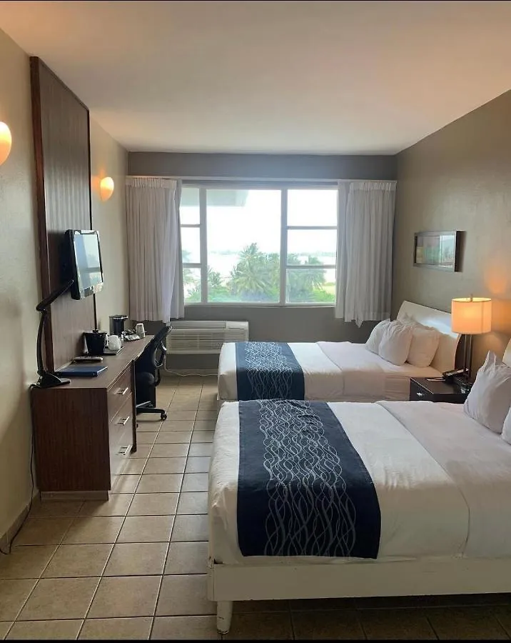 Comfort Inn & Suites Levittown 3*,  Puerto Rico